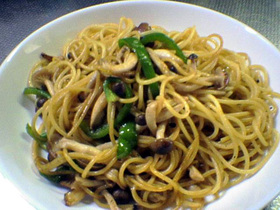 しめじとピーマンのあっさりパスタ