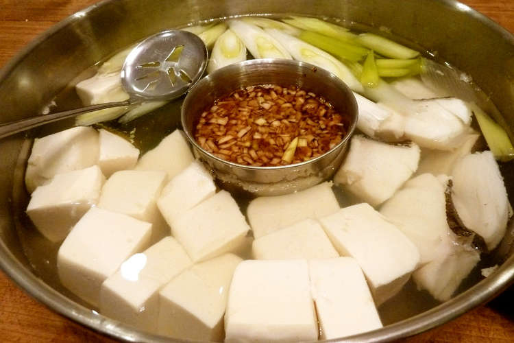 冬の定番 簡単我が家のタラ入り湯豆腐 レシピ 作り方 By Kouayaa クックパッド 簡単おいしいみんなのレシピが351万品