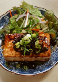 豆腐のステーキ　ベーコンソース
