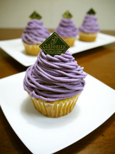 紫芋のモンブランカップケーキ♪の写真