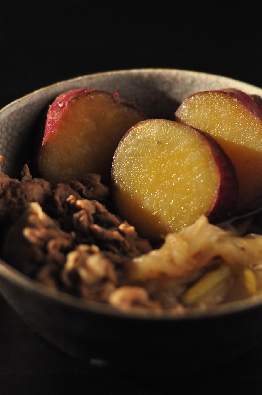 天然だしパックで作る薩摩芋と豚肉の甘煮の画像