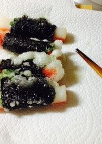 お弁当☆カニカマの海苔紫蘇巻き巻き