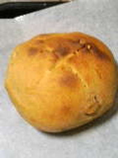 リンゴの天然酵母パンの写真