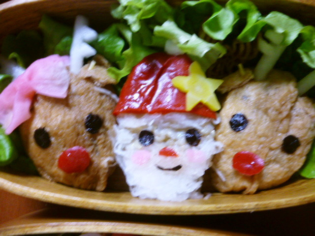 クリスマス弁当　玄米菜食サンタの画像
