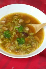 残り野菜であったかスープ!の写真