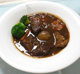 圧力鍋で簡単♪お肉とろとろビーフシチュー