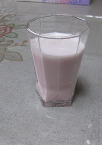 恋栞の果汁と牛乳で簡単飲むヨーグルト風