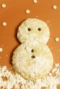 シュガークッキーで雪だるま ♪