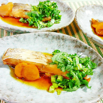鯛の生姜煮☆菊菜ちらし♪の写真