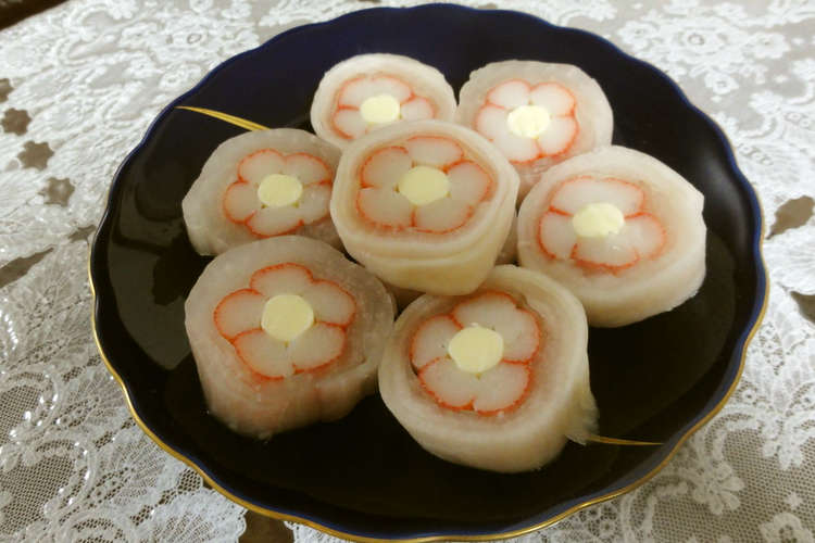 おせち カニカマで梅の花酢の物 レシピ 作り方 By ワイルドライス クックパッド 簡単おいしいみんなのレシピが356万品