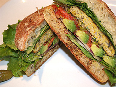 ヘルシー　カツレツ　サンドイッチの写真