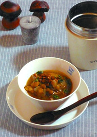 スープジャーでレンズ豆のスープ