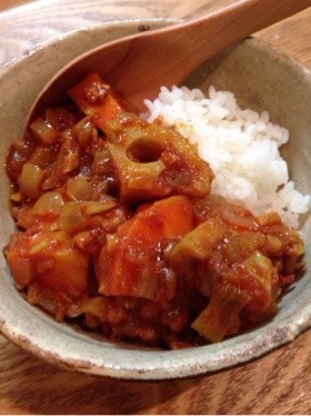 生姜たっぷりポカポカ根菜カレー