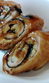ササミの海苔シソ梅チーズロール照り焼き