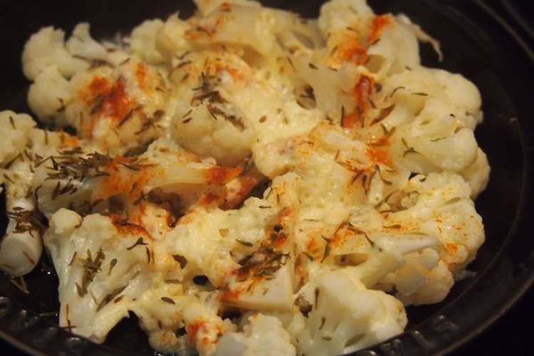 カリフラワーのハーブ チーズ焼き レシピ 作り方 By うるさいママ クックパッド 簡単おいしいみんなのレシピが360万品