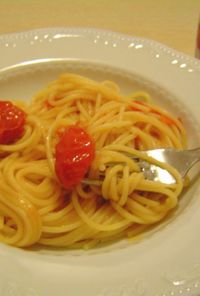 プチトマトのシンプルなスパゲッティ
