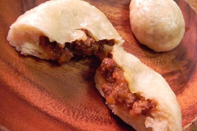 レトルトカレーで簡単 カレーまん レシピ 作り方 By 140 わんたるママ クックパッド 簡単おいしいみんなのレシピが352万品