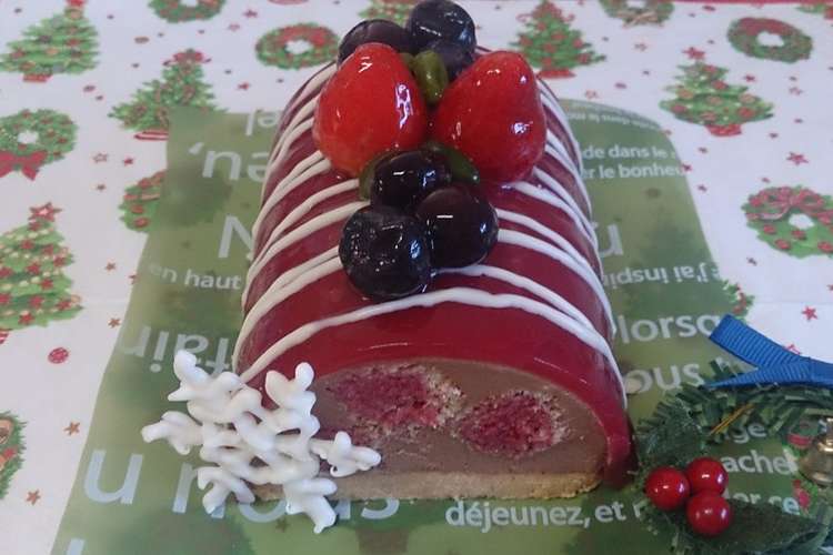 ラズベリーとチョコムースクリスマスケーキ レシピ 作り方 By ひろりんぴーちゃん クックパッド