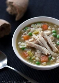 自家製ストック☆鶏とポロネギの大麦スープ