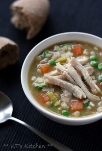 自家製ストック☆鶏とポロネギの大麦スープ