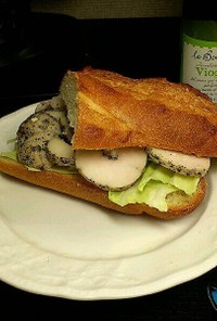 鶏ハムのサンドイッチ,オリーブオイル風味