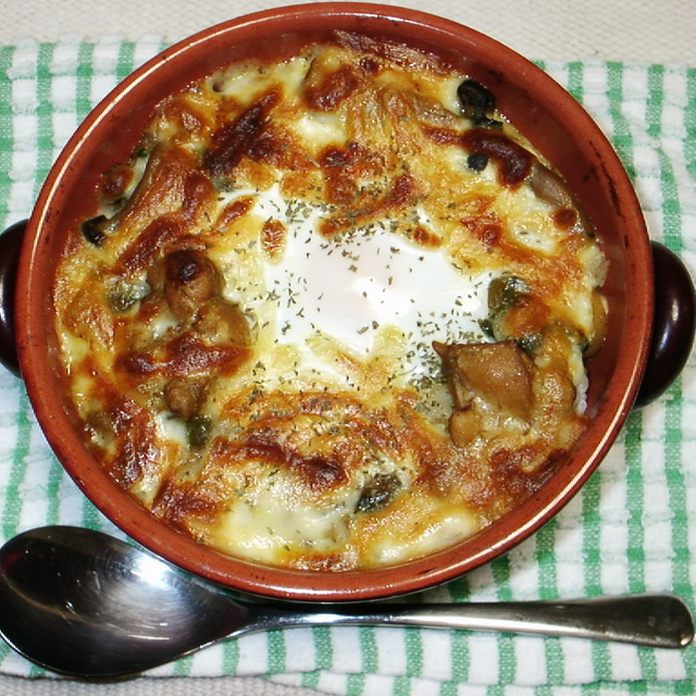 カレーの残りで 焼きカレードリア レシピ 作り方 By むーにぃ クックパッド 簡単おいしいみんなのレシピが360万品