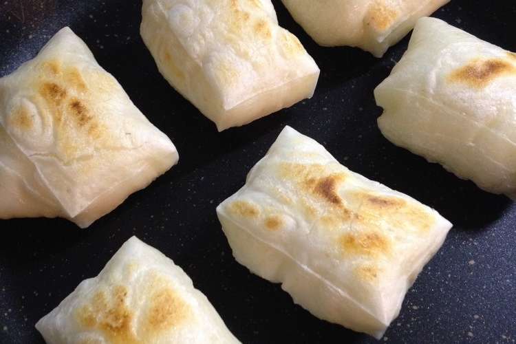 フライパンで お餅を焼こう レシピ 作り方 By トウコロモシ クックパッド 簡単おいしいみんなのレシピが356万品