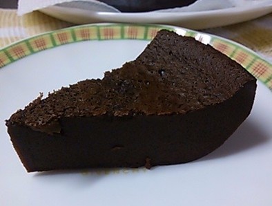 炊飯器で、簡単ガトーショコラ風ケーキの写真