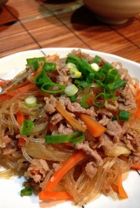 ご飯が進む♪牛肉と春雨の韓国風炒め