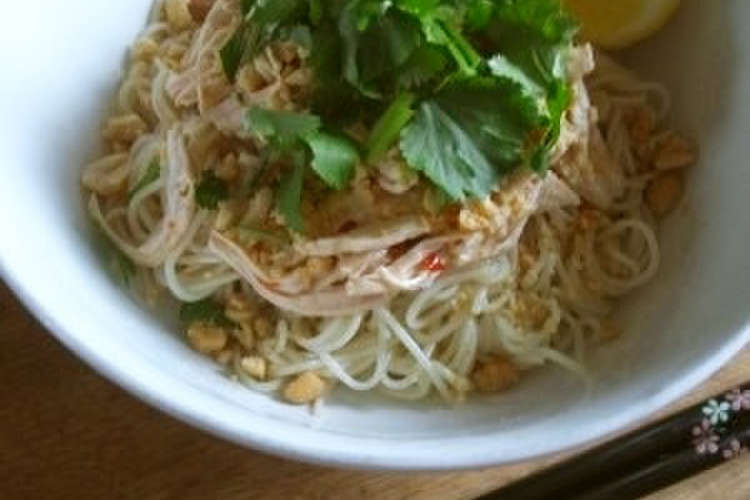 手軽で簡単に アジア風汁なし麺 レシピ 作り方 By ルロワ モワ クックパッド 簡単おいしいみんなのレシピが352万品
