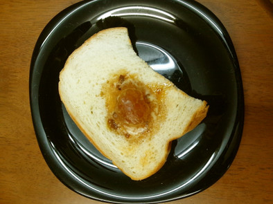 コムハニーのトーストの写真