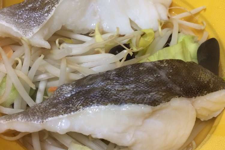 シリコンスチーマーで簡単 タラと野菜蒸し レシピ 作り方 By つるつるつるこ クックパッド 簡単おいしいみんなのレシピが353万品