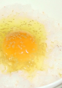 粉末だしの素で美味しい卵かけごはん！