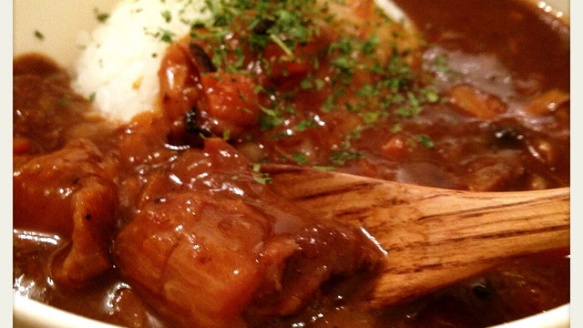 ごちそうさん♡簡単！トロトロ牛すじカレー