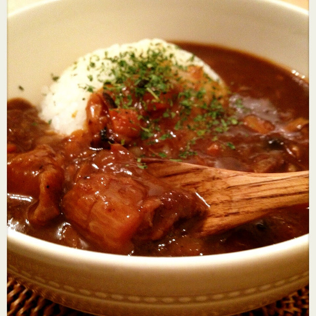 ごちそうさん 簡単 トロトロ牛すじカレー レシピ 作り方 By ｍａｓａ ｙｏｎ クックパッド 簡単おいしいみんなのレシピが372万品