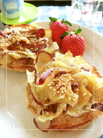 さつま芋の皮救済⋆甘辛おやつトースト。の写真