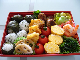 お花見弁当♪