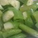 スナップエンドウときゅうりで、緑のサラダ