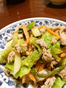 ご飯がはかどる！明太マヨで肉野菜炒めの画像