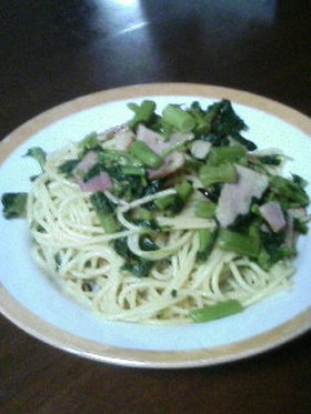 菜っ葉のパスタ