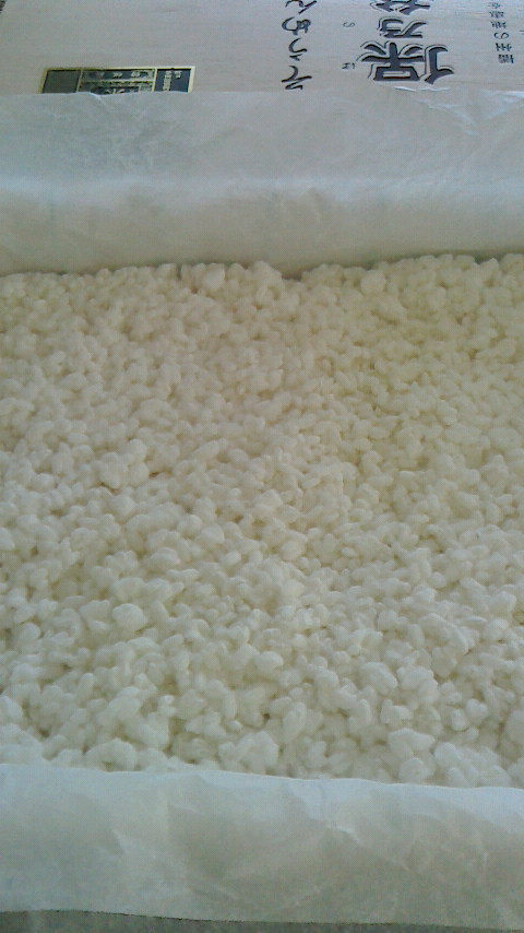 お米から蒸して手作りの 自家製 米麹の画像