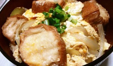 仙台麩で卵とじ丼の写真