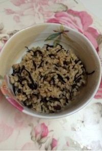 玄米雑穀ひじきご飯