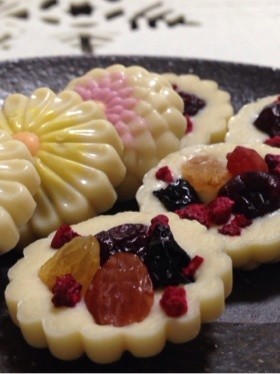 簡単✳︎綺麗なバレンタインチョコ✳︎白