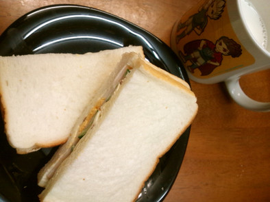 お義母さんのサンドイッチの写真