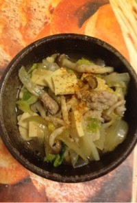 栄養満点！高野豆腐入り白菜と豚肉の煮物！