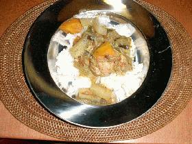 チキンと夏野菜のレッドカレー
