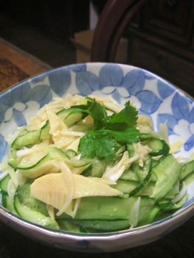 きゅうりと筍、玉葱の味噌レモン の写真