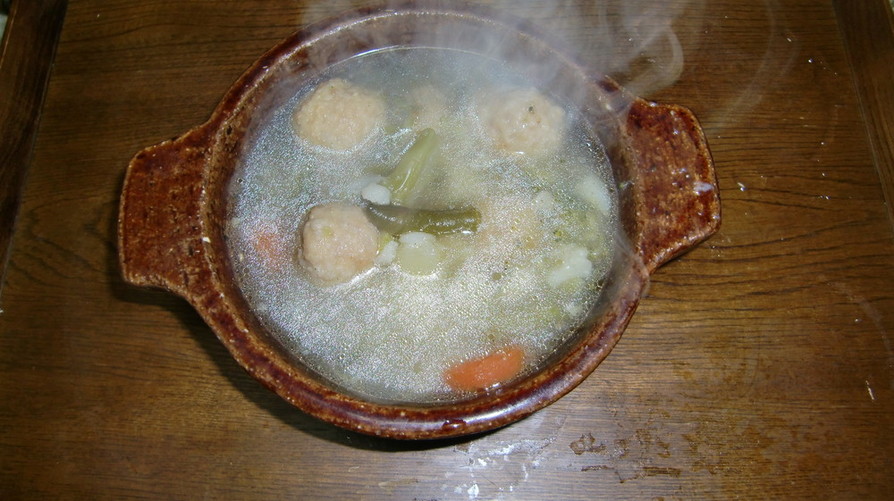肉団子と冷凍野菜のスープの画像