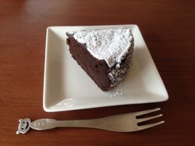 豆腐でヘルシー!チョコなしガトーショコラ